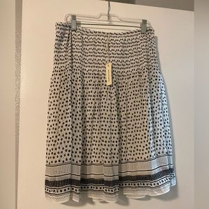 NWT Max Studio Polka Dot Skirt Size Small